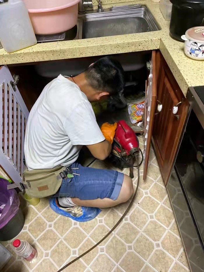 小蓝通下水道